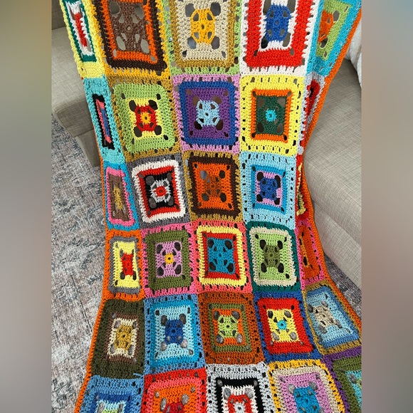 Vintage Granny Square Afghan Throw Blanket Hand Crochet Knit MCM 46" X 83" - Picture 4 of 7